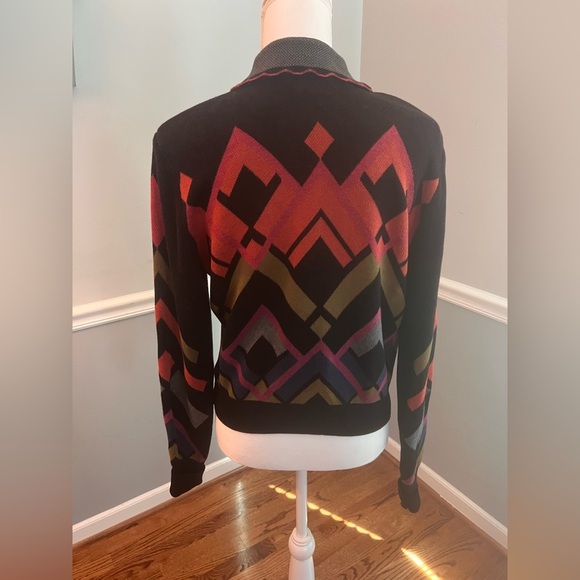 Conditions Apply Mareeni Knitted Cardigan
Size M/L – Excellent used condition - Picture 7 of 10